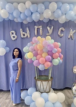 Воспитатель Агаджанян Альвина